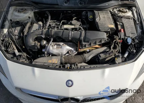 2015 Mercedes-Benz Cla 250 z USA, uszkodzony, nr VIN WDDSJ4EB2FN242586